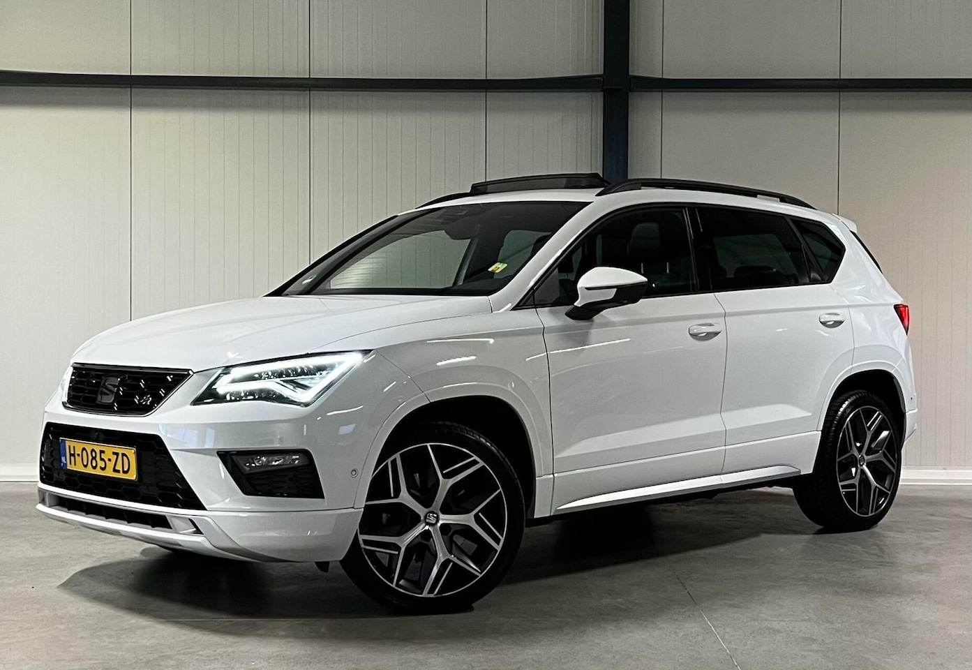 SEAT Ateca - 1.5 TSI FR 150PK Pano Virtual Sfeer Camera NAP - AutoWereld.nl