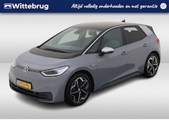 Volkswagen ID.3 - First Plus 204pk 58 kWh / LED / Navigatie / Parkeersensoren / 19" LMV