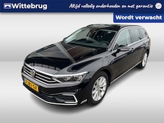 Volkswagen Passat Variant - 1.4 TSI eHybrid 218pk DSG GTE / Virtual Cockpit / LED Matrix / 17" LMV / Navi / 360 Camera