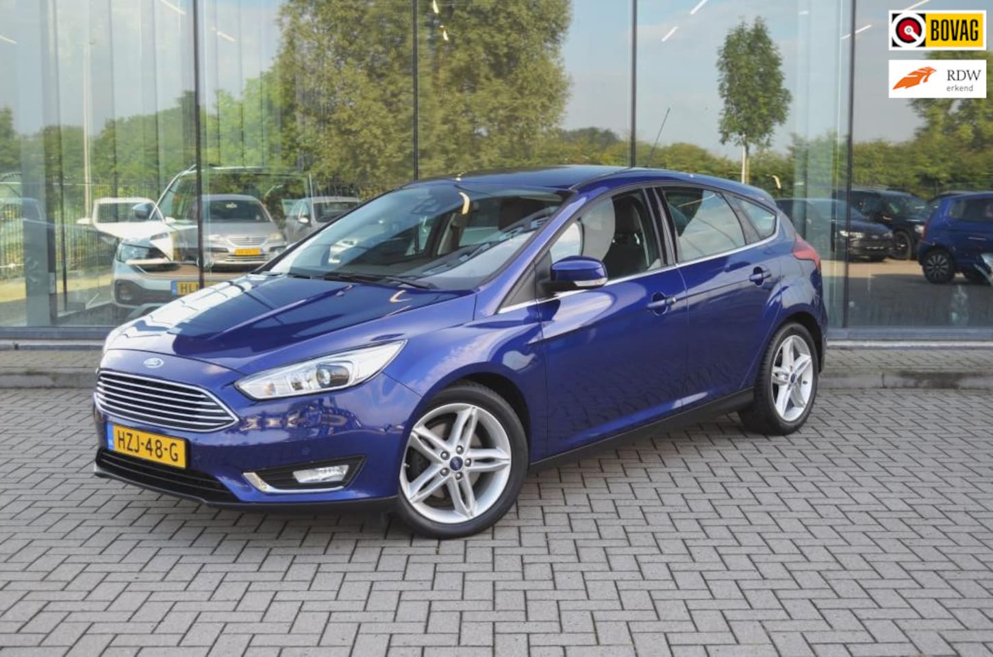 Ford Focus - 1.5 Titanium Edition | Automaat | Dealer onderhouden | Cruise controle | Navi | Camera - AutoWereld.nl