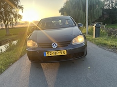 Volkswagen Golf - 1.6 FSI CRUISE AIRCO NAP
