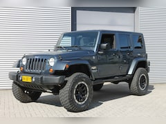 Jeep Wrangler Unlimited - 3.8 High Sport I Aut. I Hardtop I 4WD