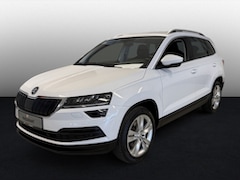 Skoda Karoq - 1.5 TSI ACT St. Business ( Parkeercamera / Navi / Canton audio )