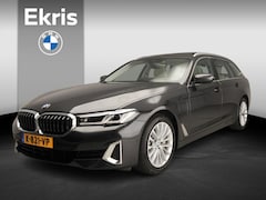BMW 5-serie Touring - 530e Laserlicht | Leder | Navigatie | Schuifdak | Comfortzetels | Chrome line | DAB | Alu