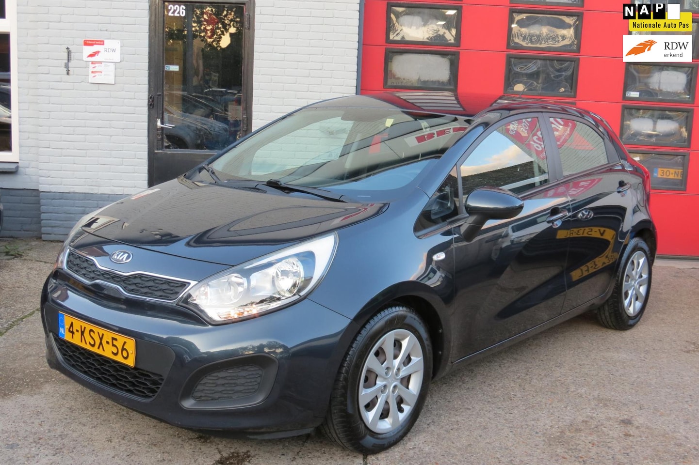 Kia Rio - 1.2 CVVT Comfort Pack 1.2 CVVT Comfort Pack , NAVI , CR CONTROL - AutoWereld.nl