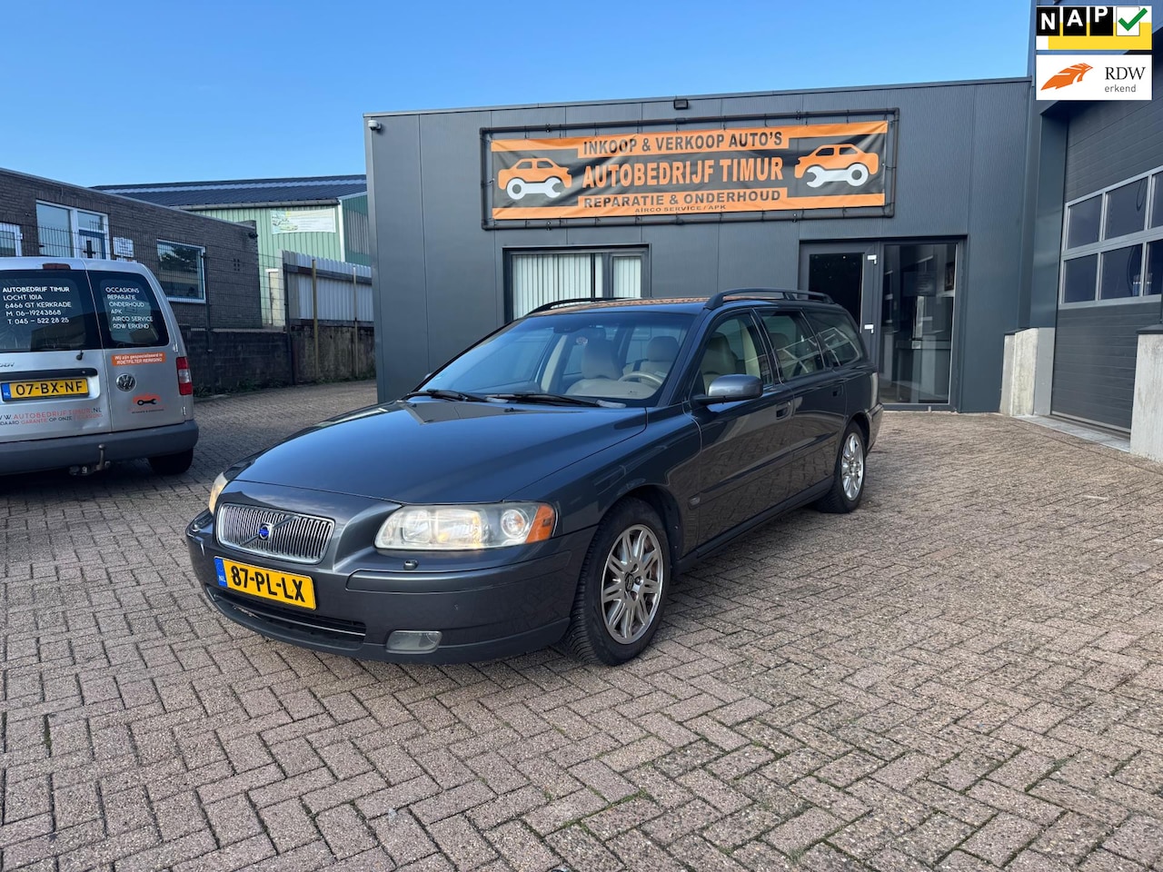 Volvo V70 - 2.4 Kinetic 2.4 Kinetic - AutoWereld.nl