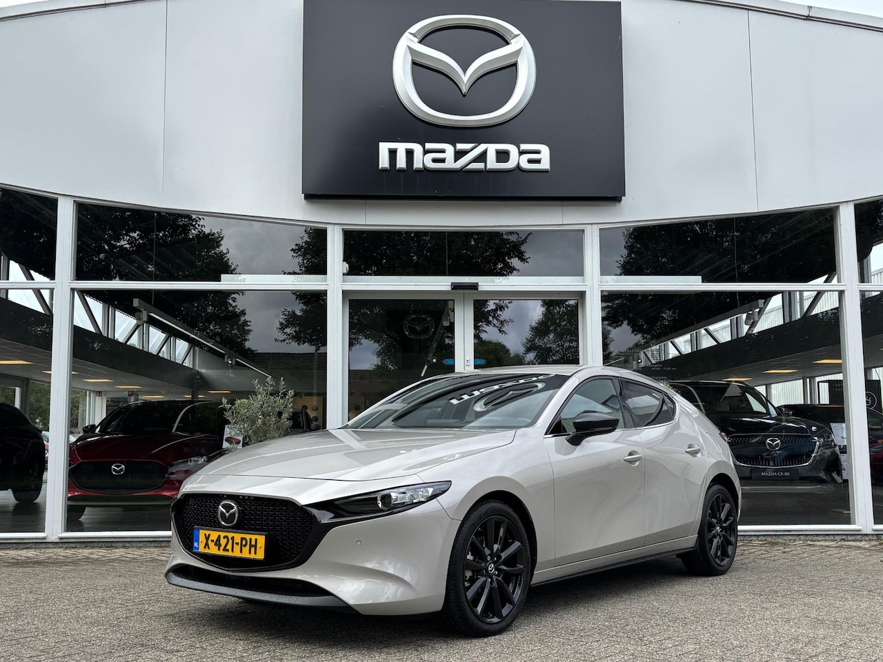 Mazda 3 - 2.0 e-SkyActiv-G M Hybrid 150 Homura NL-Auto, 1e Eig, Dealer Ondh., Navigatie, Apple Carpl - AutoWereld.nl
