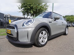 MINI One - 3-Deurs (f56) 1.5 102pk Business Edition Multi Media Apple Carplay