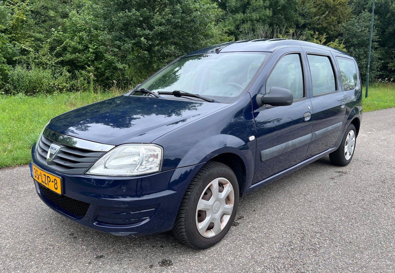 Dacia Logan MCV - 1.4 Ambiance Airco-- Radio-- Elec. Ramen - AutoWereld.nl