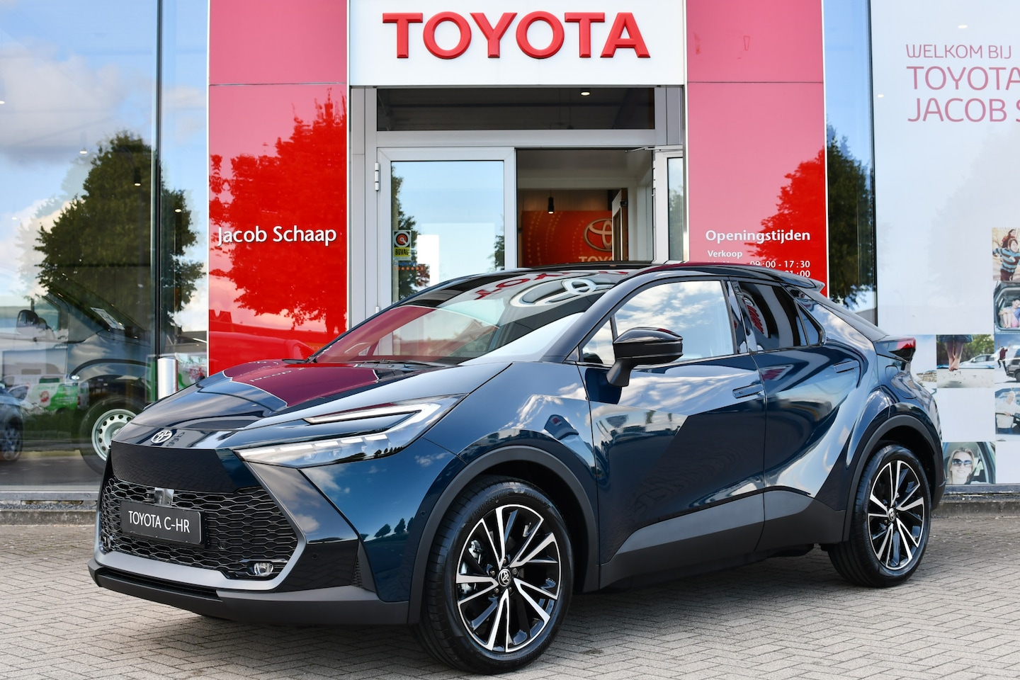 Toyota C-HR - 2.0 Plug-in Hybrid 220 Executive Automaat 223pk | Executive Plus Pack | Nieuw | Direct uit - AutoWereld.nl