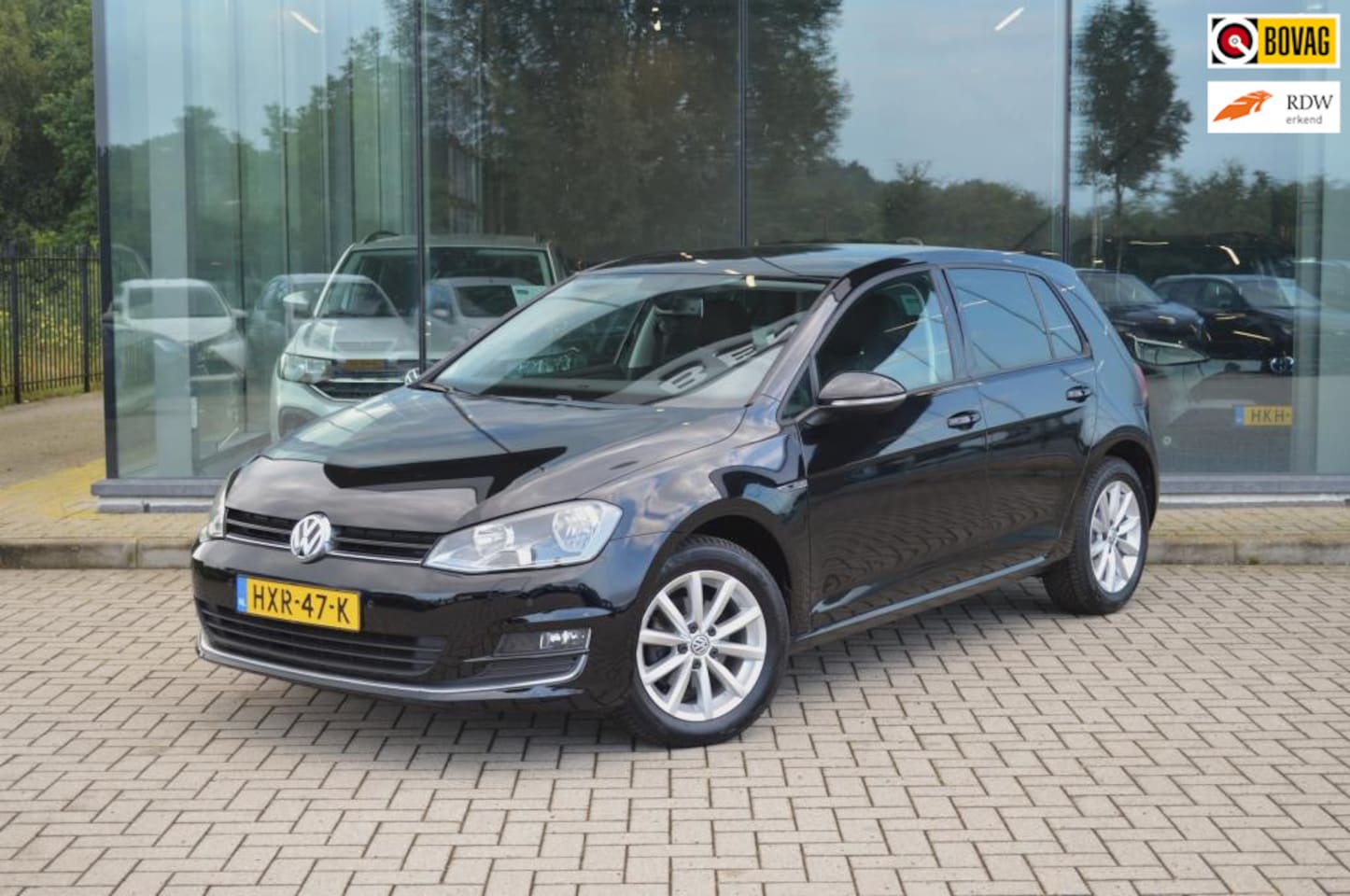 Volkswagen Golf - 1.2 TSI Highline | PDC | Stoelverwarming| Cruise control - AutoWereld.nl