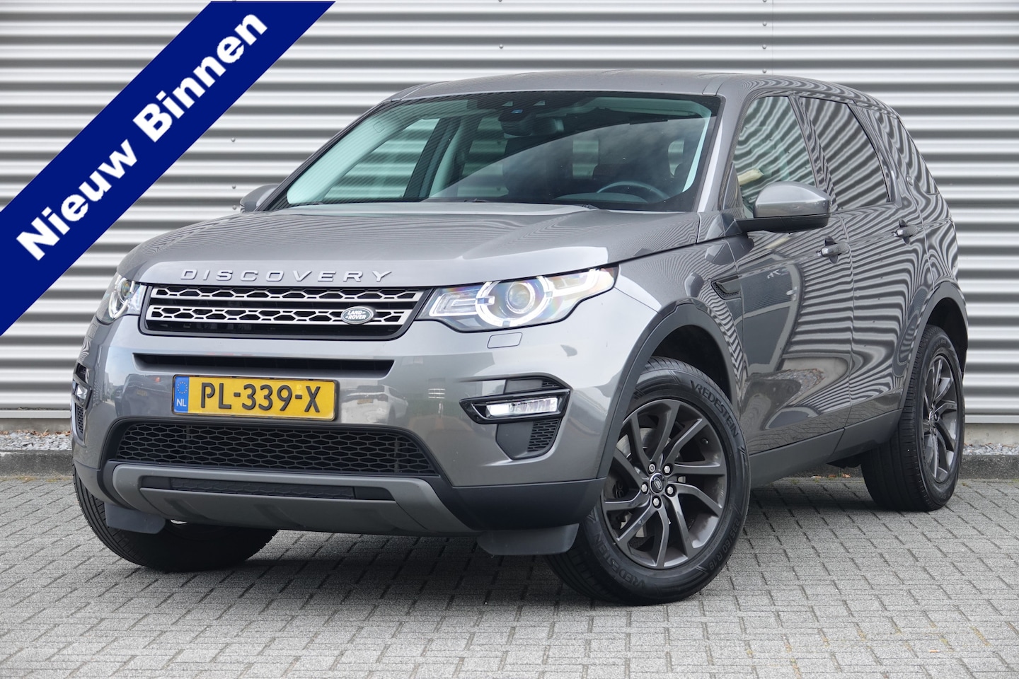Land Rover Discovery Sport - 2.0 TD4 HSE | Trekhaak | Navi | Stuurwielverwarmd | Xenon | - AutoWereld.nl