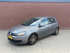 Volkswagen Golf - 1.4 TSI Highline / Schade/ Airco / cruise /