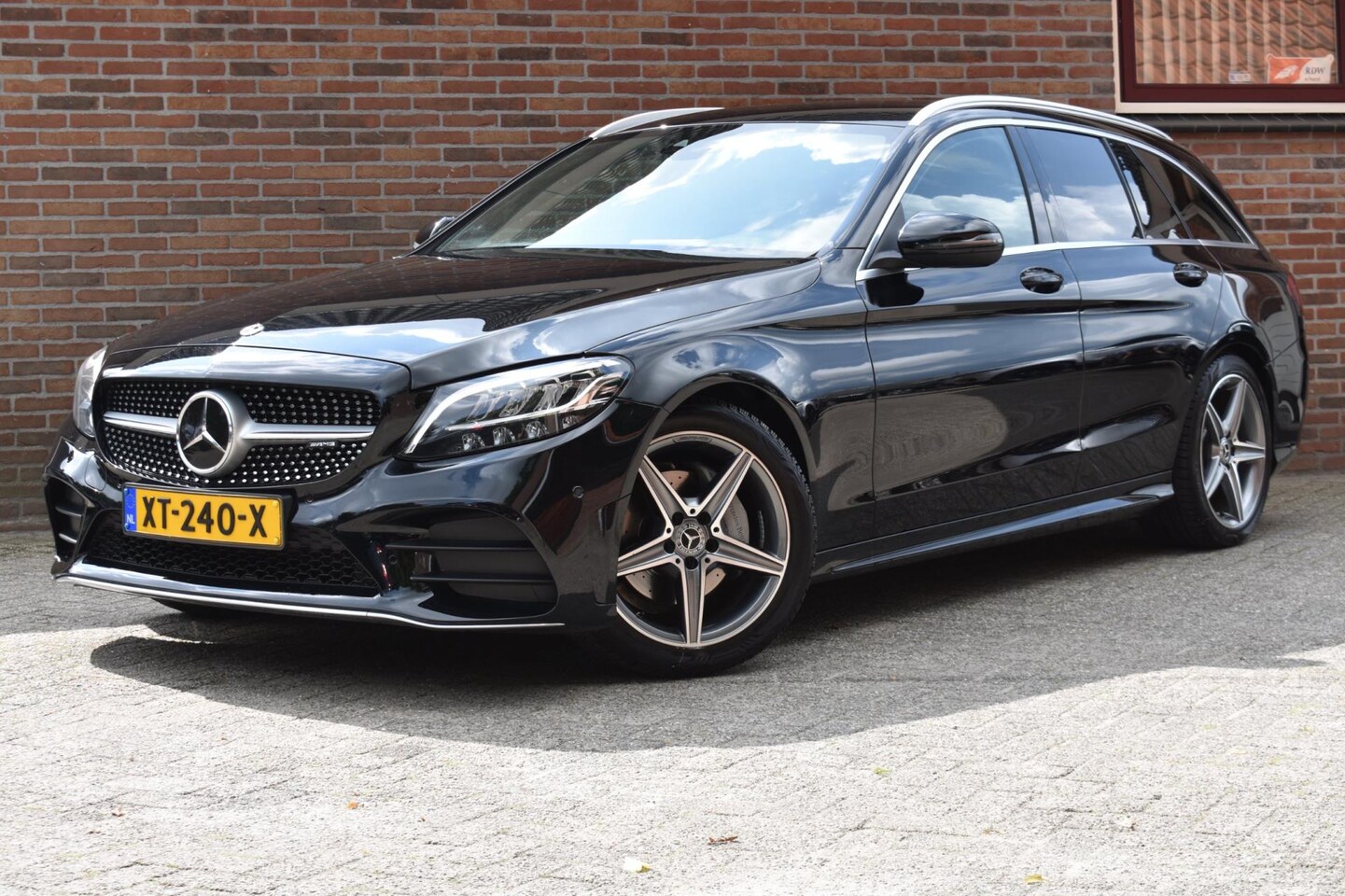 Mercedes-Benz C-klasse Estate - 200 Business Solution AMG '19 LED Clima Navi Cruise Inruil mogelijk - AutoWereld.nl