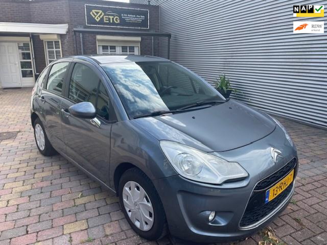 Citroën C3 - 1.6 e-HDi Dynamique / Airco / NAP / Distributie vervangen bij km 176.429 / APK tot 31-05-2 - AutoWereld.nl