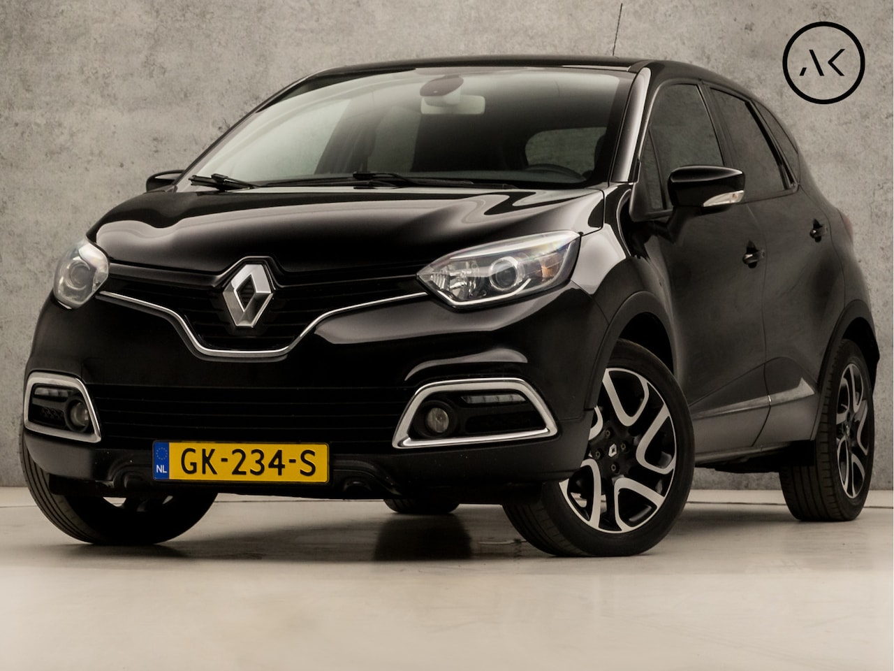 Renault Captur - 0.9 TCe Dynamique (NAVIGATIE, CAMERA, CLIMATE, LEDER, SPORTSTOELEN, GETINT GLAS, LM VELGEN - AutoWereld.nl