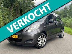 Toyota Yaris - 1.0 VVTi Acces Airco 5 Deurs Trekhaak