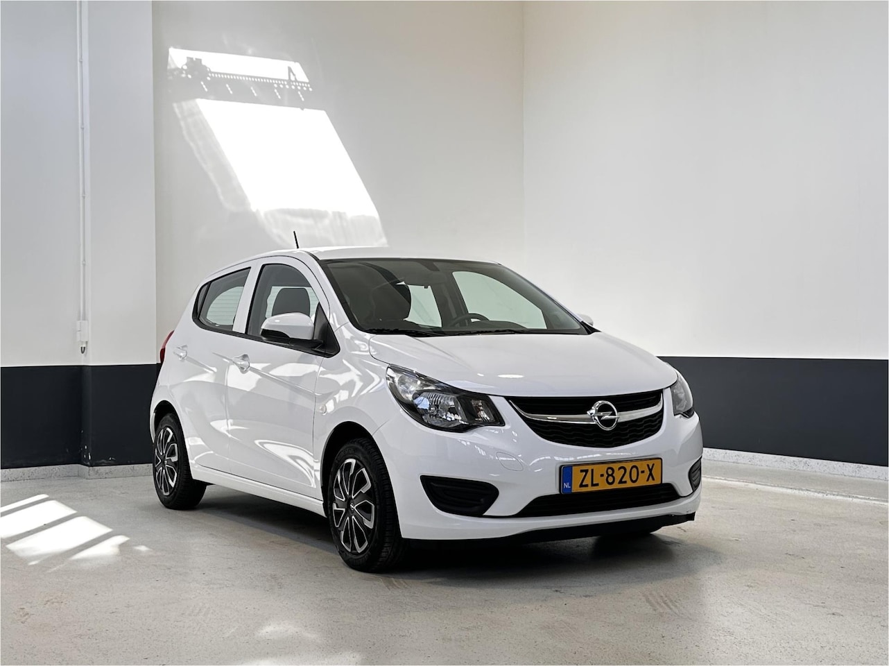 Opel Karl - 1.0 ecoFLEX 120 Jaar Edition 1.0 ecoFLEX 120 Jaar Edition - AutoWereld.nl