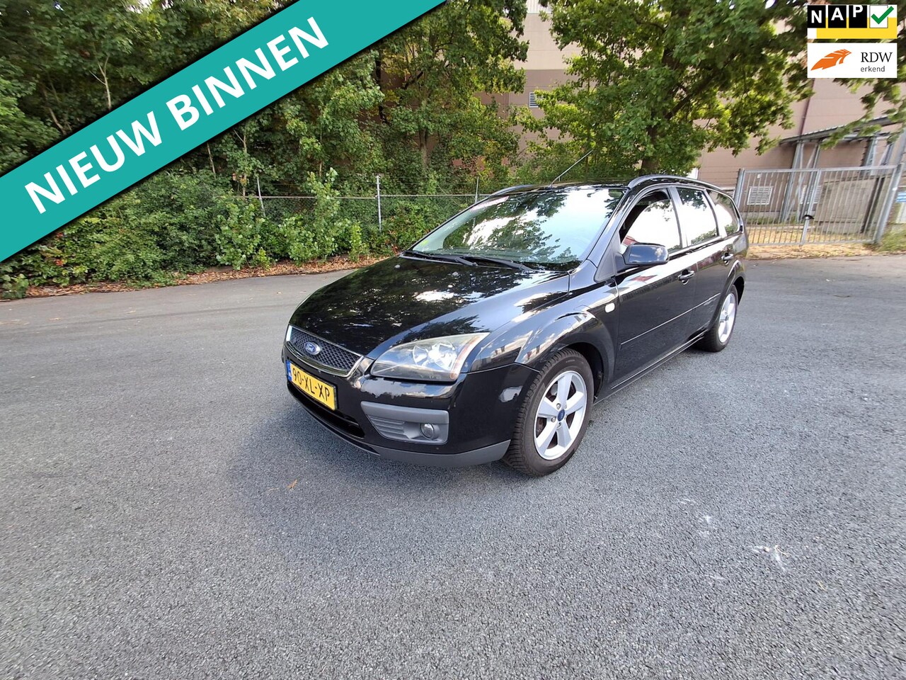 Ford Focus Wagon - 1.8-16V Ambiente Flexifuel LEUKE AUTO RIJDT EN SCHAKELT GOED - AutoWereld.nl