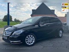 Mercedes-Benz B-klasse - 200 Prestige Aut. nw.model, leder, camera, trekhaak, etc