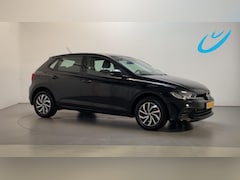 Volkswagen Polo - 1.0 TSI Life Business Stoelverwarming Parkeersensoren DAB+ App-Connect
