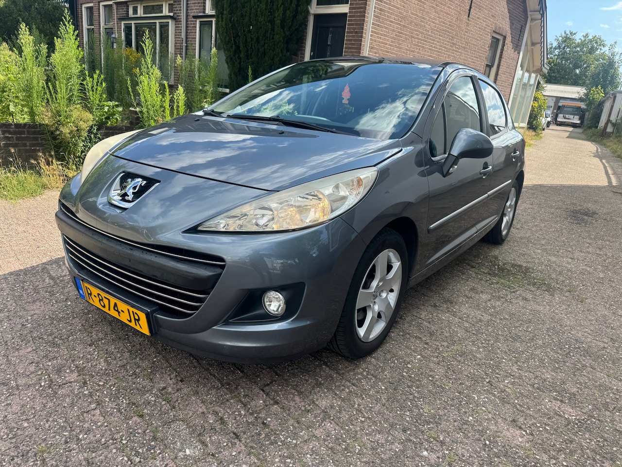 Peugeot 207 - 1.6 VTi Première 5 DEURS AIRCO - AutoWereld.nl