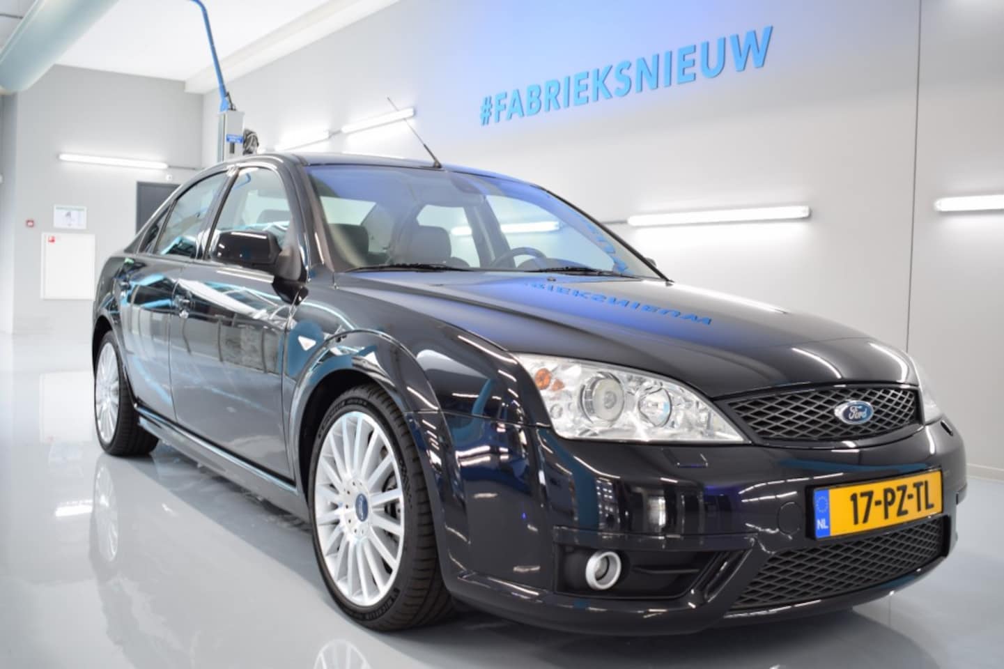 Ford Mondeo - 3.0 V6 ST220 3.0 V6 ST220 - AutoWereld.nl