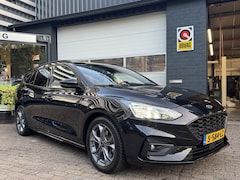 Ford Focus Wagon - 1.0 EcoB. ST L. Bns