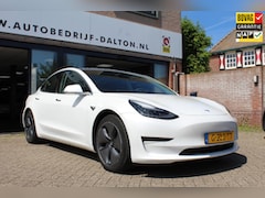 Tesla Model 3 - Long Range AWD 75 kWh AUTOPILOT/ LEER / LAGE KM / INCL. BTW