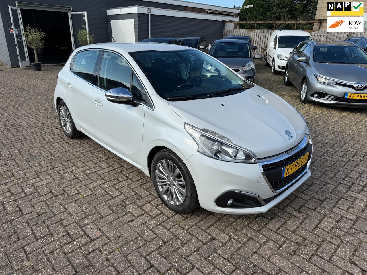 Peugeot 208 - 1.2 PureTech Allure 1.2 PureTech Allure - AutoWereld.nl