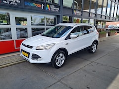 Ford Kuga - 1.6 T 110KW Trekhaak 2000 kg All-in prijs + 6 mnd garantie