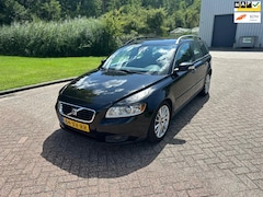 Volvo V50 - 2.0 Edition II/AIRCO/CRUISE/LEDER/PARKEERSENS ACHTER/TREKHAAK