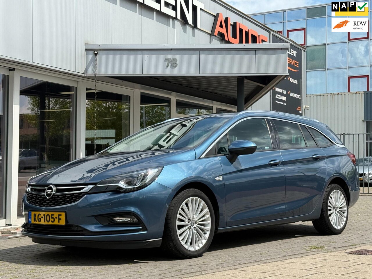 Opel Astra Sports Tourer - 1.6 CDTI Innovation Panoramadak / 16"LMV / Navi / Cruise - AutoWereld.nl