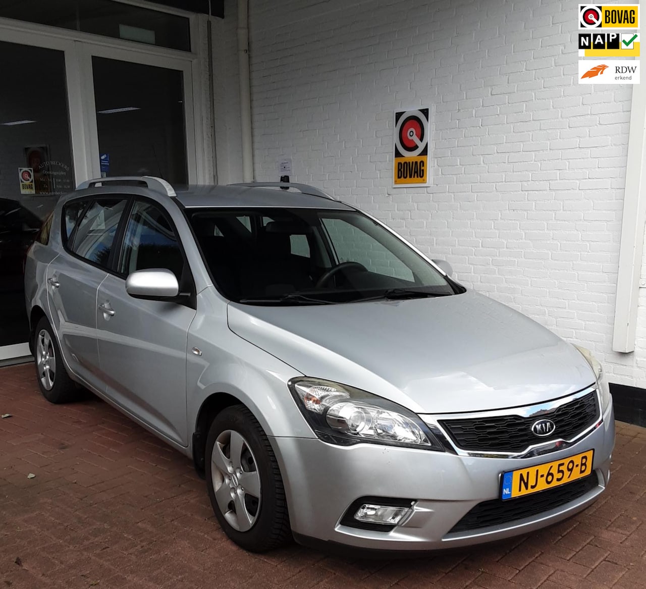 Kia Cee'd Sporty Wagon - 1.4 CVVT X-pect *NWE APK / AIRCO * - AutoWereld.nl