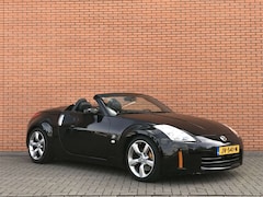 Nissan 350Z Roadster - 3.5 V6 301+ PK's. Auto is voorzien van K&N cold air intake system high flow air filter