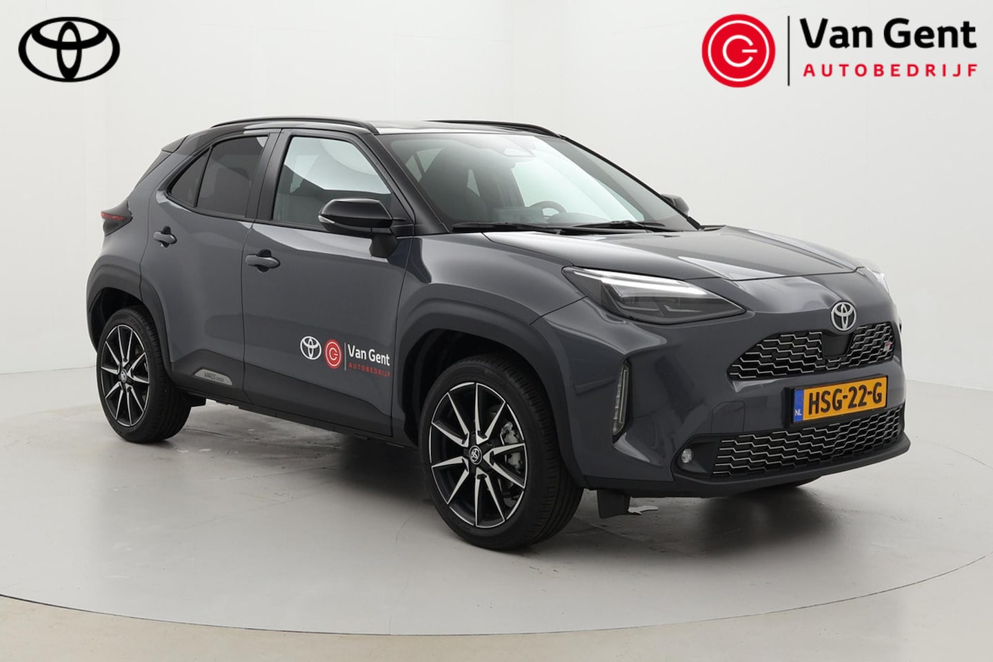 Toyota Yaris Cross - 1.5 Hybrid 130 GR Sport | Navigatie | Dodehoek detectie | Stoelverwarming | Leder/alcantar - AutoWereld.nl
