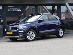Volkswagen T-Roc - 1.0 TSI | VIRTUAL COCKPIT | TREKHAAK | APPLE CARPLAY | ANDROID AUTO | ADAPTIEVE CRUISE CON