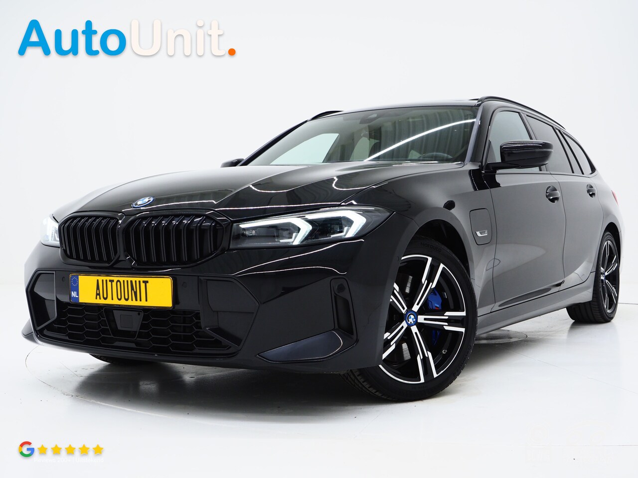 BMW 3-serie Touring - 330e M-Sport Pro LCI | M-Sportstoelen | Panoramadak | Harman/Kardon | Head Up | Camera | K - AutoWereld.nl