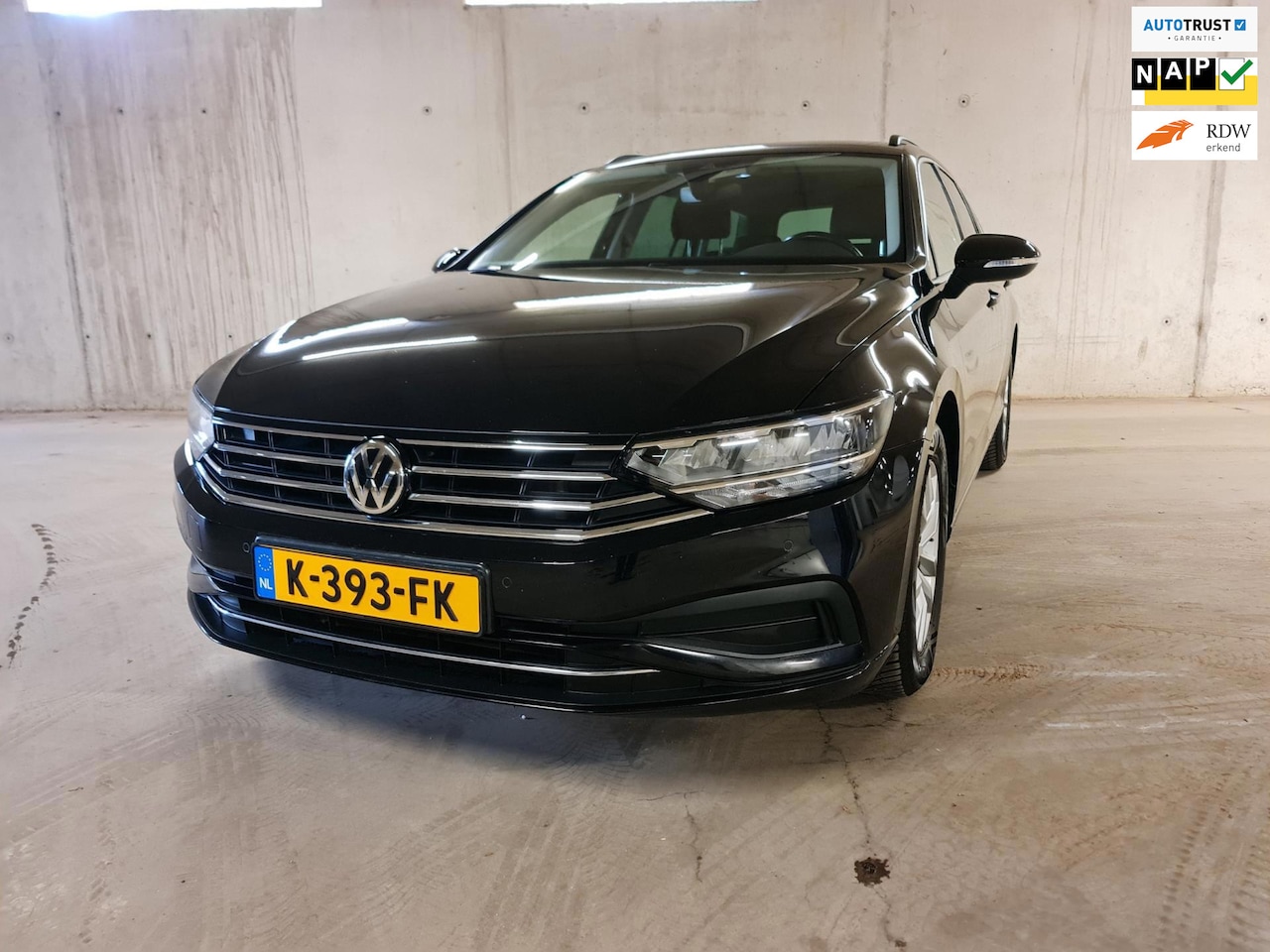 Volkswagen Passat Variant - 1.5 TSI Elegance Business R 1.5 TSI Elegance Business R - AutoWereld.nl