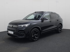 Volkswagen Tiguan - 1.5eTSI/150PK R-Line DSG · Panoramadak · Massagefunctie · Camera+Parkeersensoren · Garanti