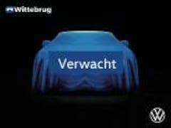 Volkswagen Up! - 1.0 Climatic / Centrale vergrendeling / Radio CD met Blue tooth tel.voorbereiding Maps & M