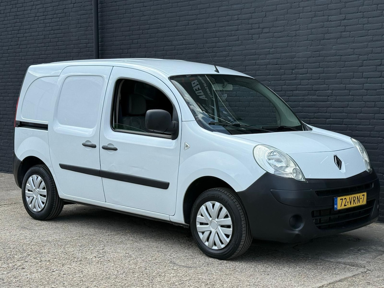 Renault Kangoo Express - 1.5 dCi 105 Super Confort AIRCO | CRUISE | ELEK RAMEN |NWE APK - AutoWereld.nl