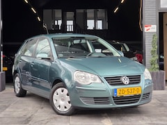 Volkswagen Polo - 1.2-12V Trekhaak|Airco|5 DR|El.ramen|Cruise