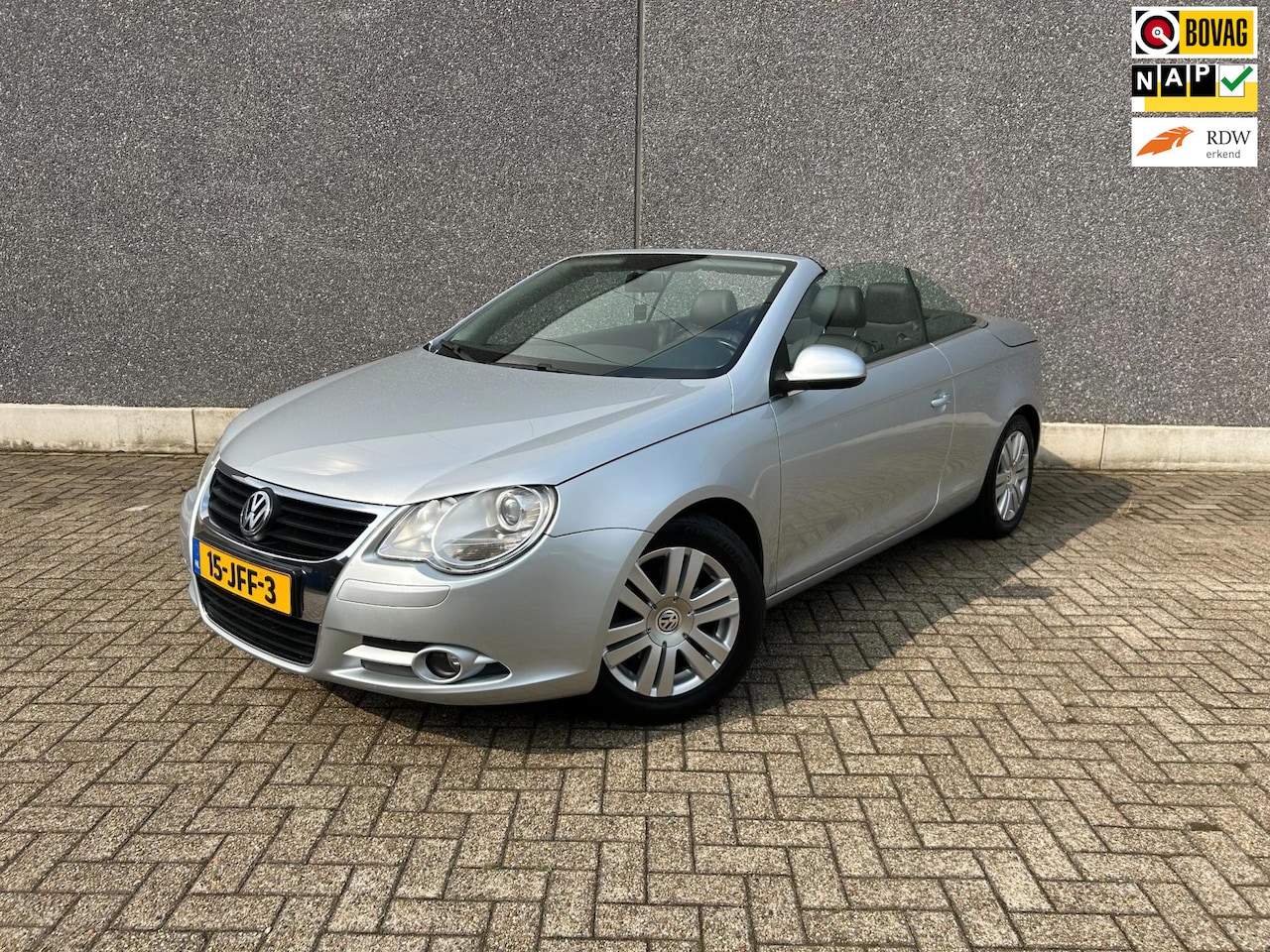 Volkswagen Eos - 2.0-16v FSI | PANORAMA | LEDER | AIRCO | CC | PDC | BLUETOOTH | APK T/M 6-9-2026 | AFLEVER - AutoWereld.nl