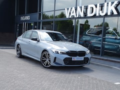 BMW 3-serie - 330e M Sportpakket Shado-line Sportstoelen Wildscreen Cockpit Plus 19"LM Velgen