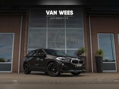BMW X2 - sDrive18i F39 High Executive | 1e eigenaar | Trekhaak | Head up | Camera | Harman-Kardon |