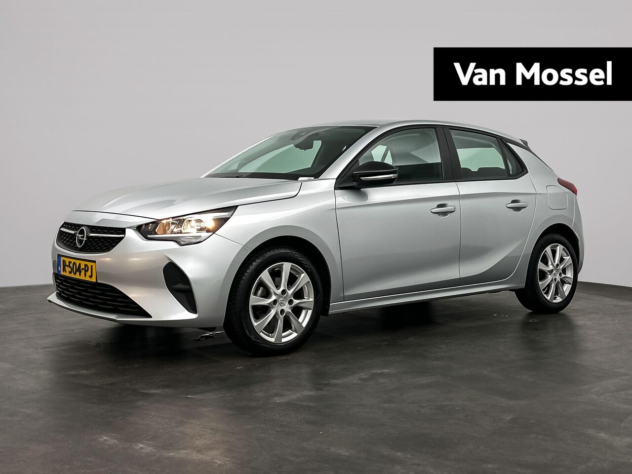 Opel Corsa - 1.2 Edition | Airco | Navigatie | 16" Lichtmetalen velgen - AutoWereld.nl