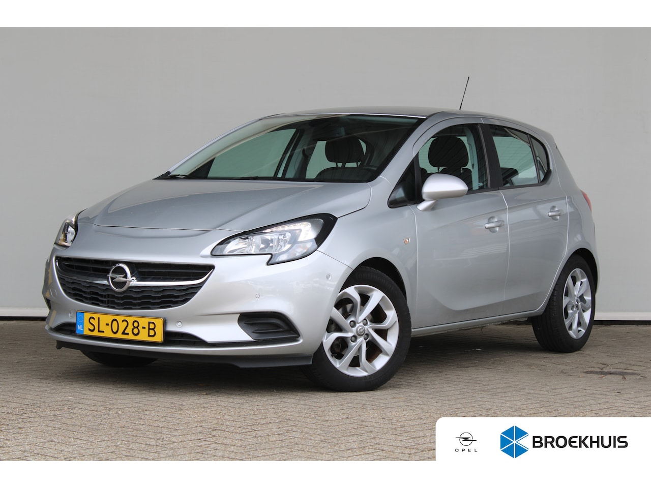 Opel Corsa - 1.4 Online Edition | Achteruitrijcamera | Apple Carplay/Android Auto|telefoonintegratie pr - AutoWereld.nl