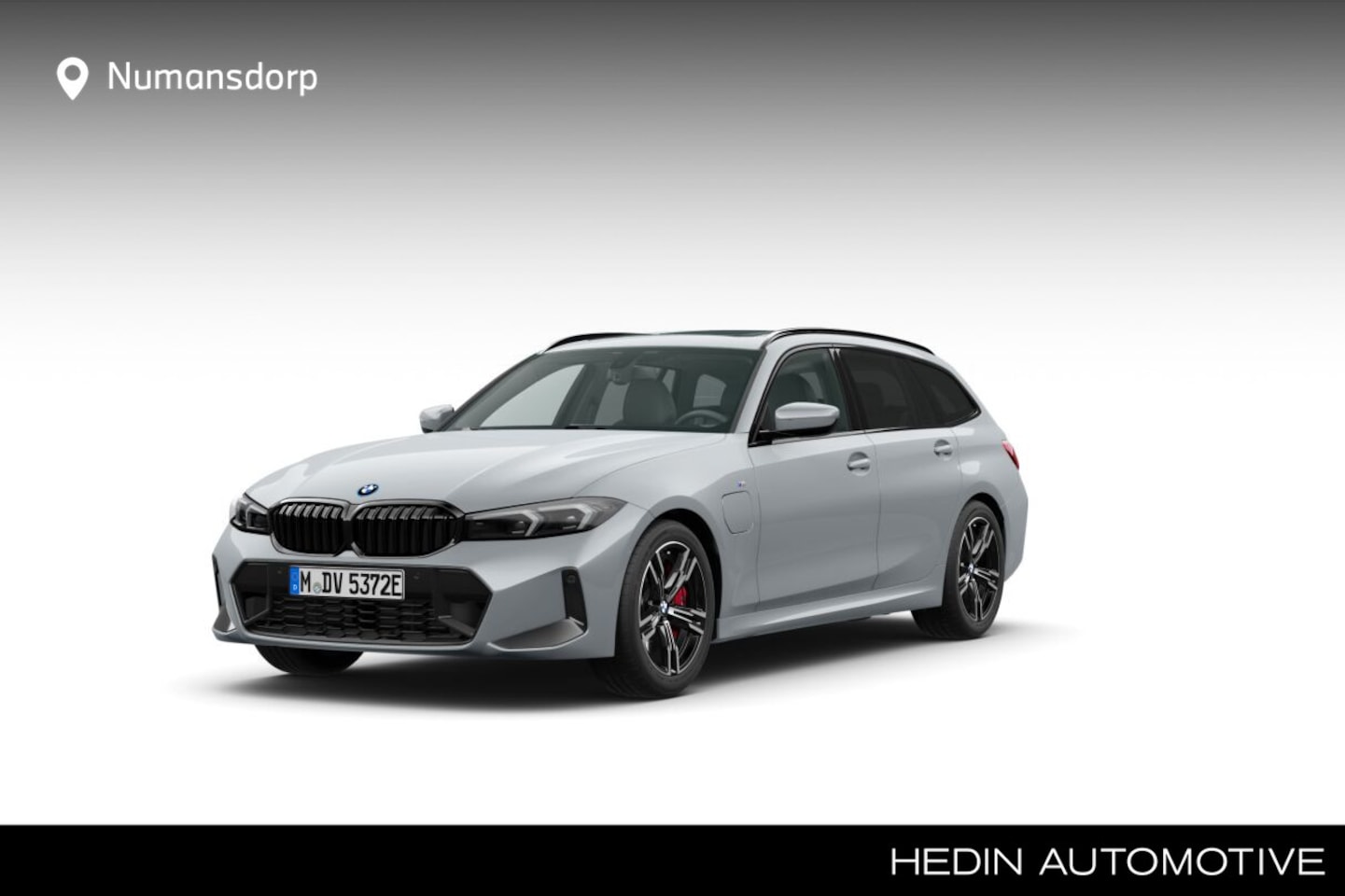 BMW 3-serie Touring - 330e | M-Sport Pro | 18'' | Panorama. | Getint glas | HiFi | Adapt. LED | Camera - AutoWereld.nl