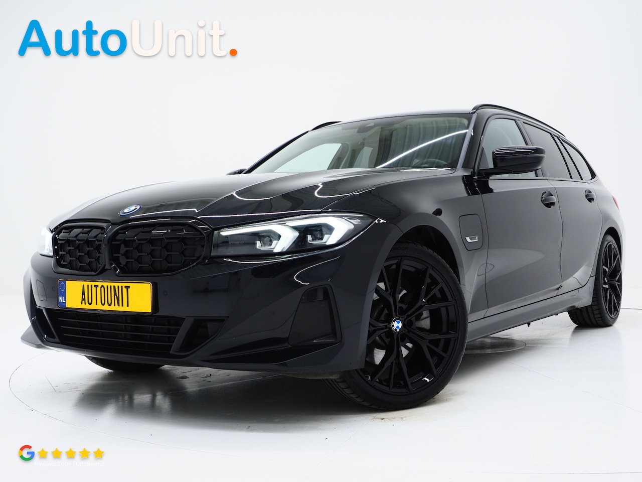 BMW 3-serie Touring - 320e LCI Shadow Line | Widescreen | Carplay | Leder | Cruise | DAB | LED | PDC - AutoWereld.nl
